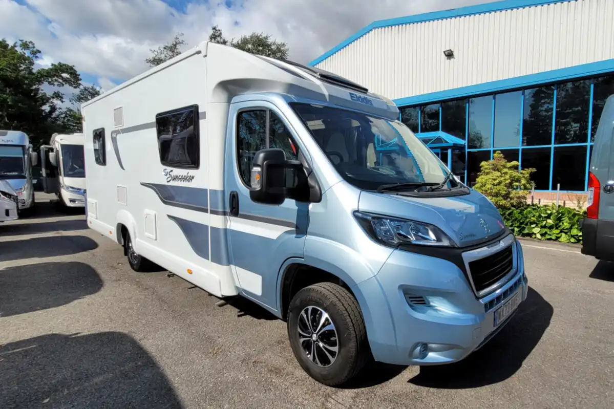 757AC2 02 Elddis Sunseeker150 WX73BWE