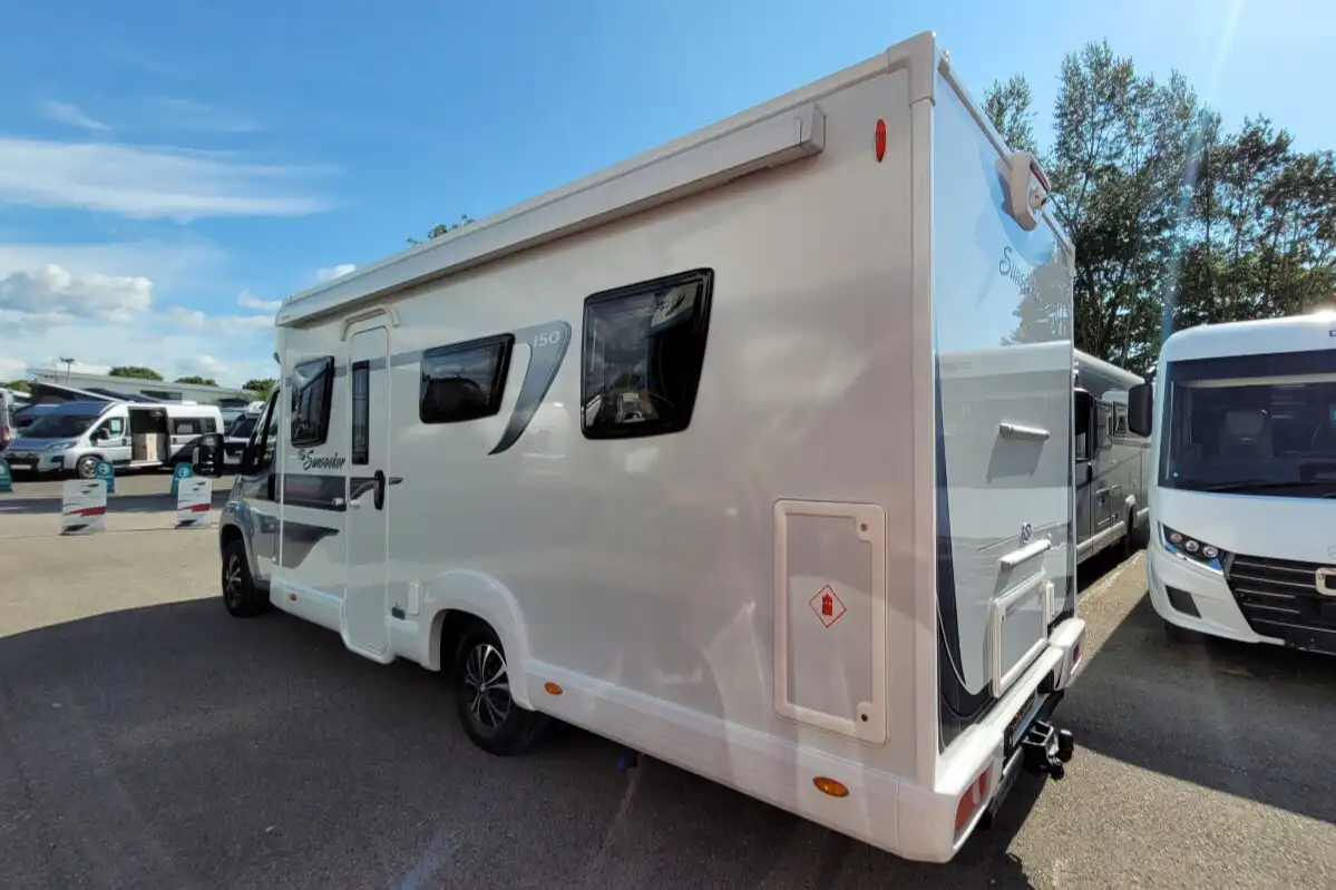 757AC2 04 Elddis Sunseeker150 WX73BWE