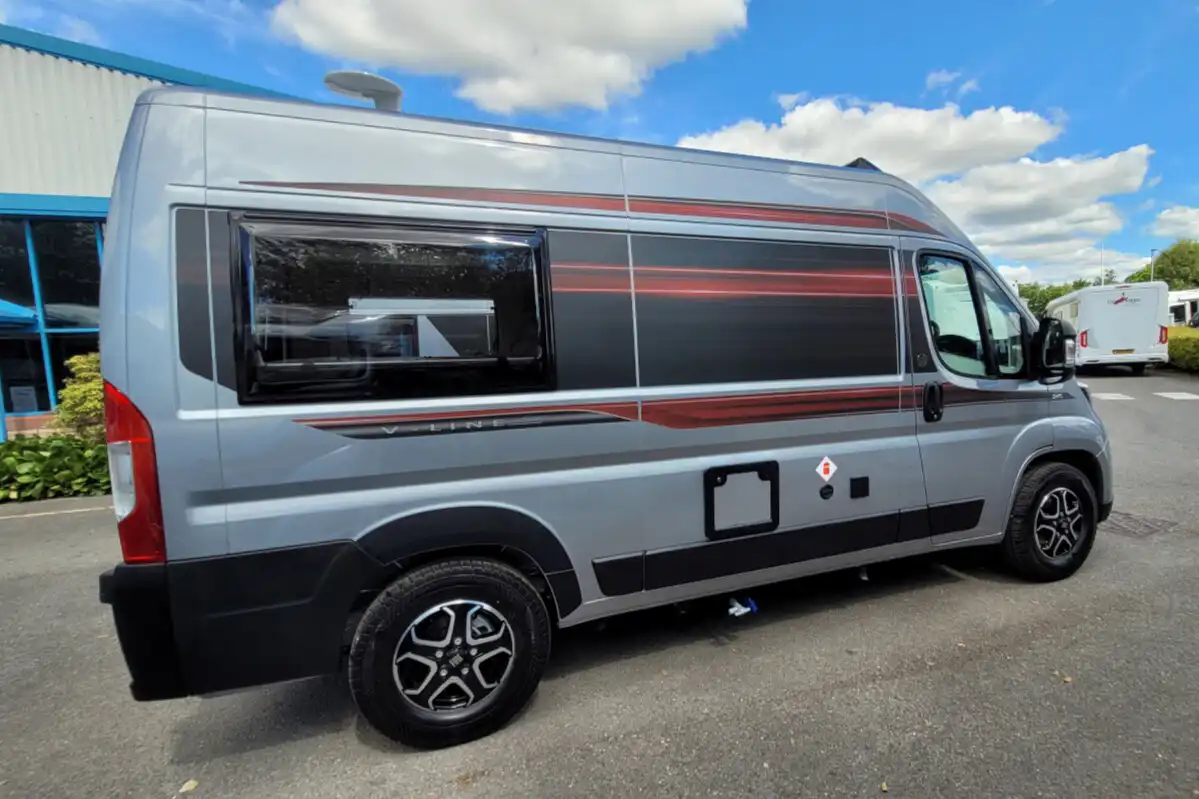 6AF076 02 Autotrail VLine540SE SMB20631