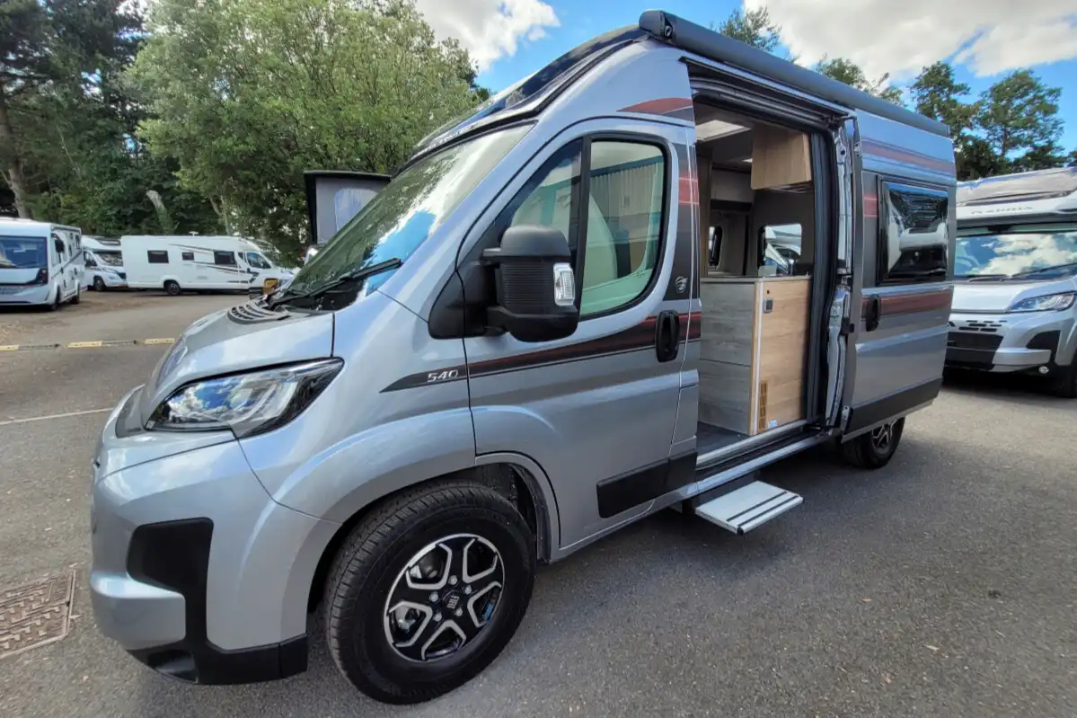 6AF076 05 Autotrail VLine540SE SMB20631