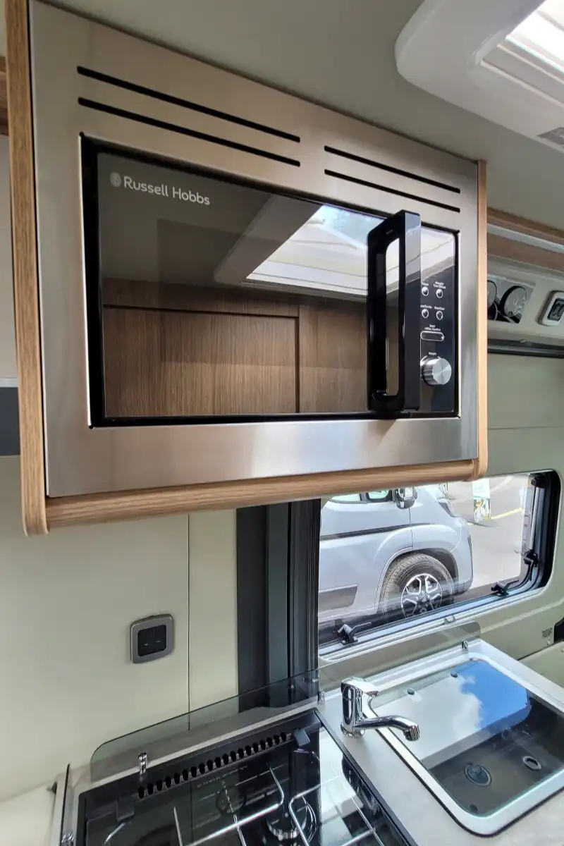 6AF076 15 Autotrail VLine540SE SMB20631