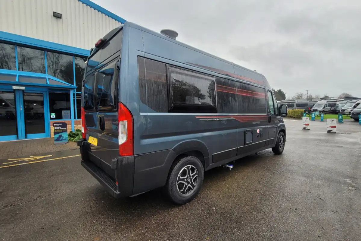 6FF7EA 04 Autotrail VLine610SE SG028835