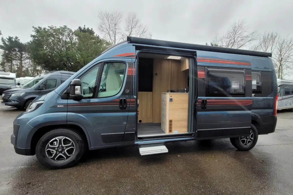6FF7EA 07 Autotrail VLine610SE SG028835