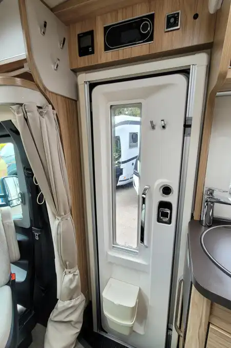781D72 13 Hymer MLT580 PG23LTF