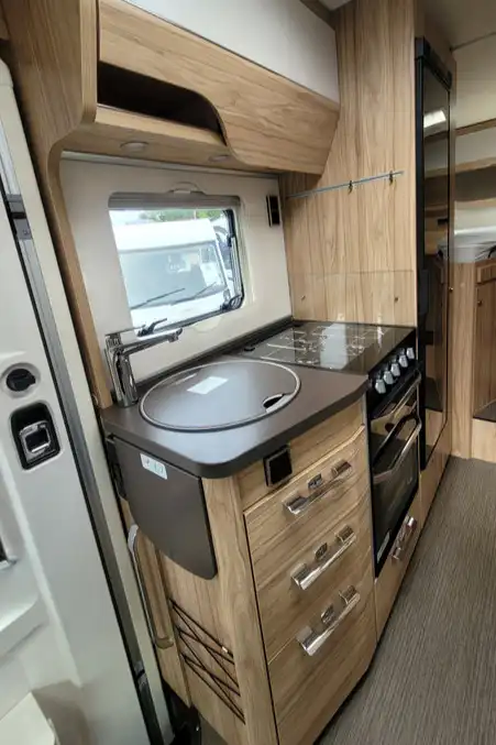 781D72 14 Hymer MLT580 PG23LTF