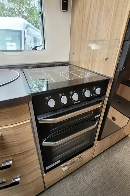 781D72 16 Hymer MLT580 PG23LTF