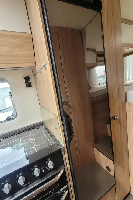 781D72 17 Hymer MLT580 PG23LTF