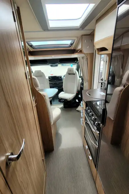 781D72 18 Hymer MLT580 PG23LTF