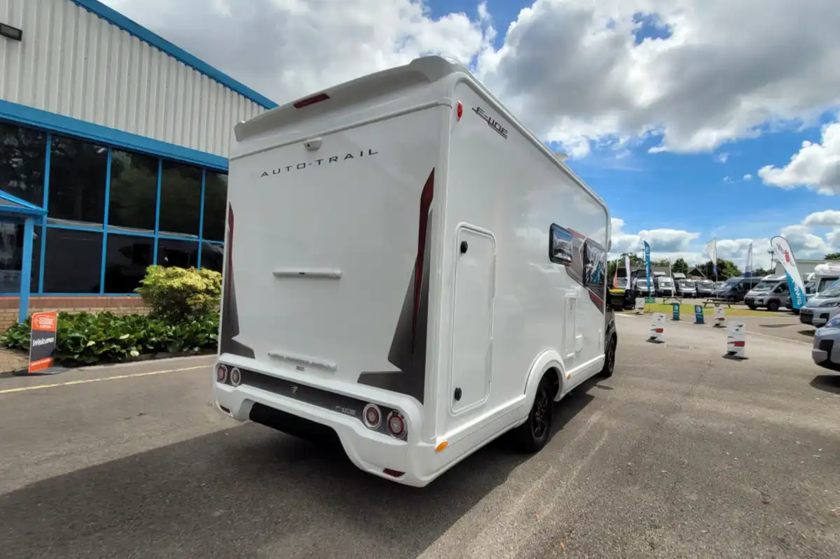 777062 03 Autotrail F67 DTS42555