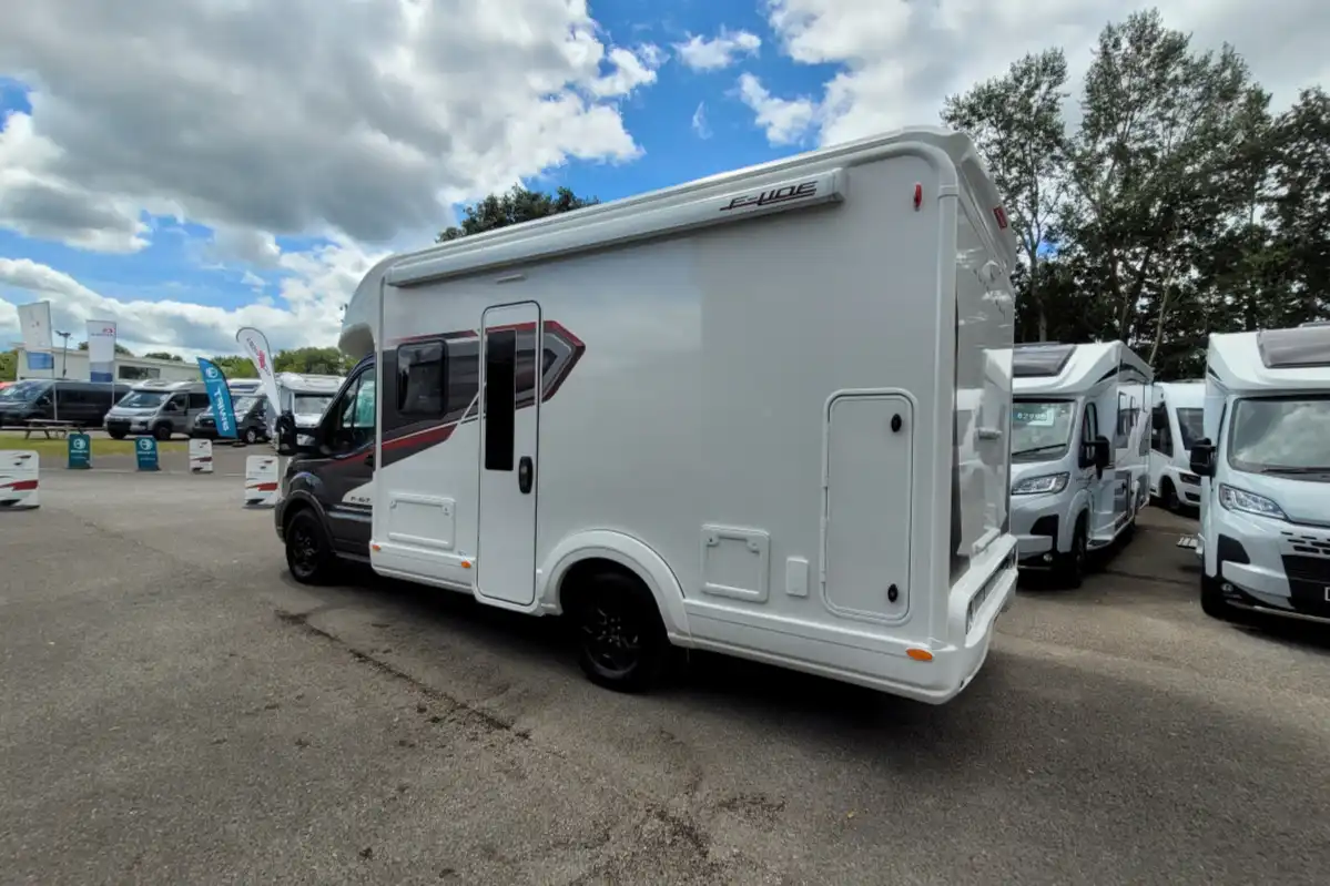 777062 04 Autotrail F67 DTS42555