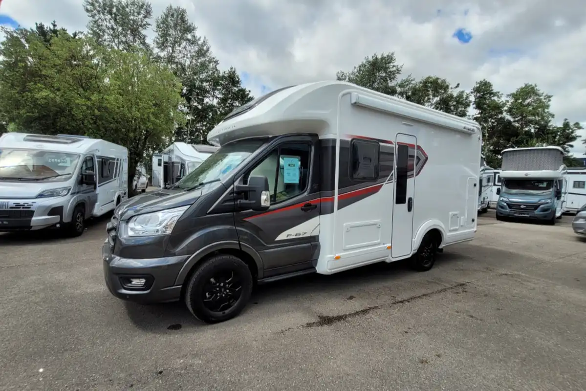 777062 05 Autotrail F67 DTS42555