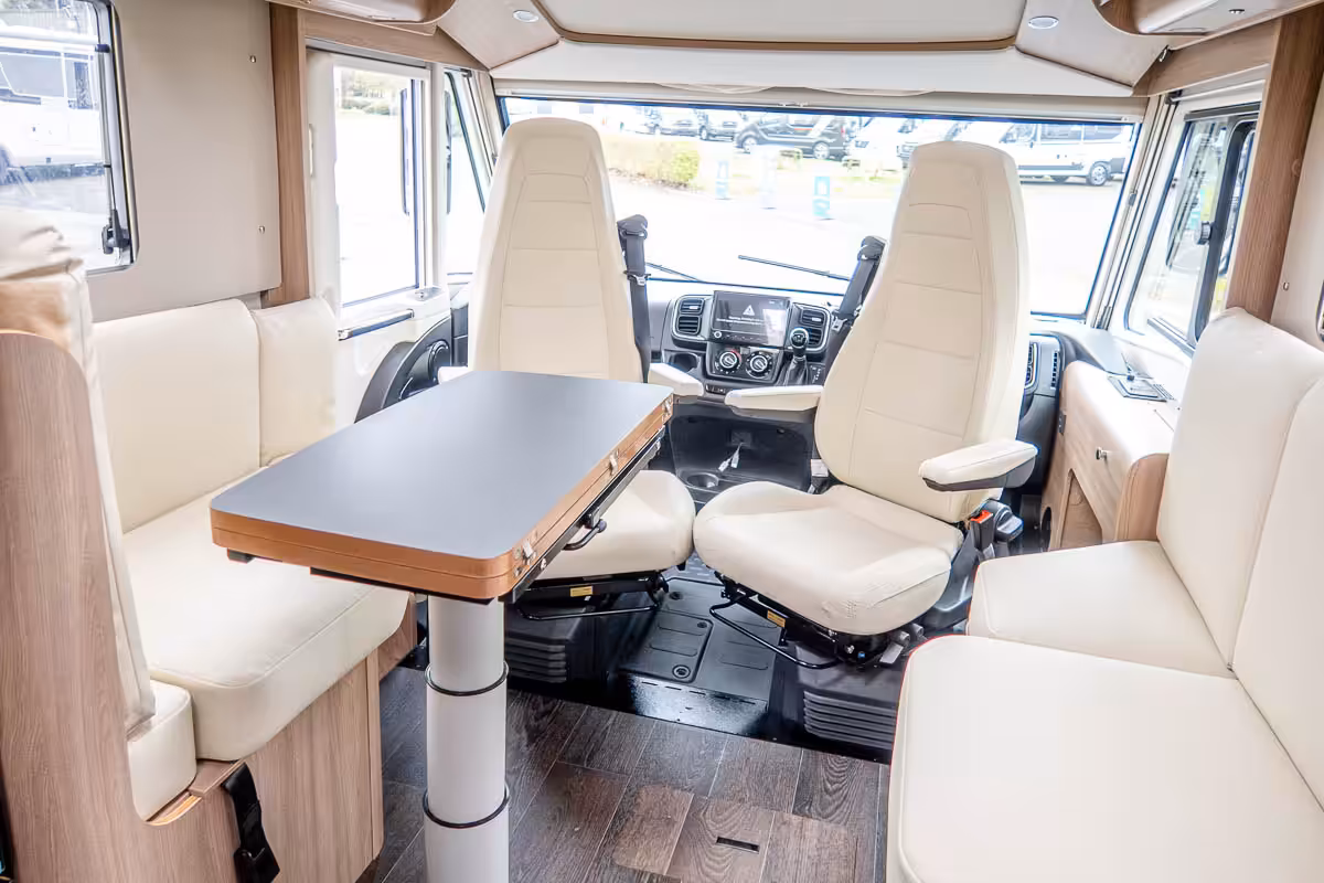 6CC8BE 10 2024 Laika Ecovip4112DS ZFA25000002X97958