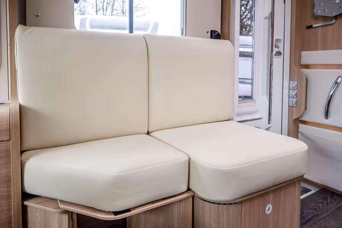 6CC8BE 12 2024 Laika Ecovip4112DS ZFA25000002X97958