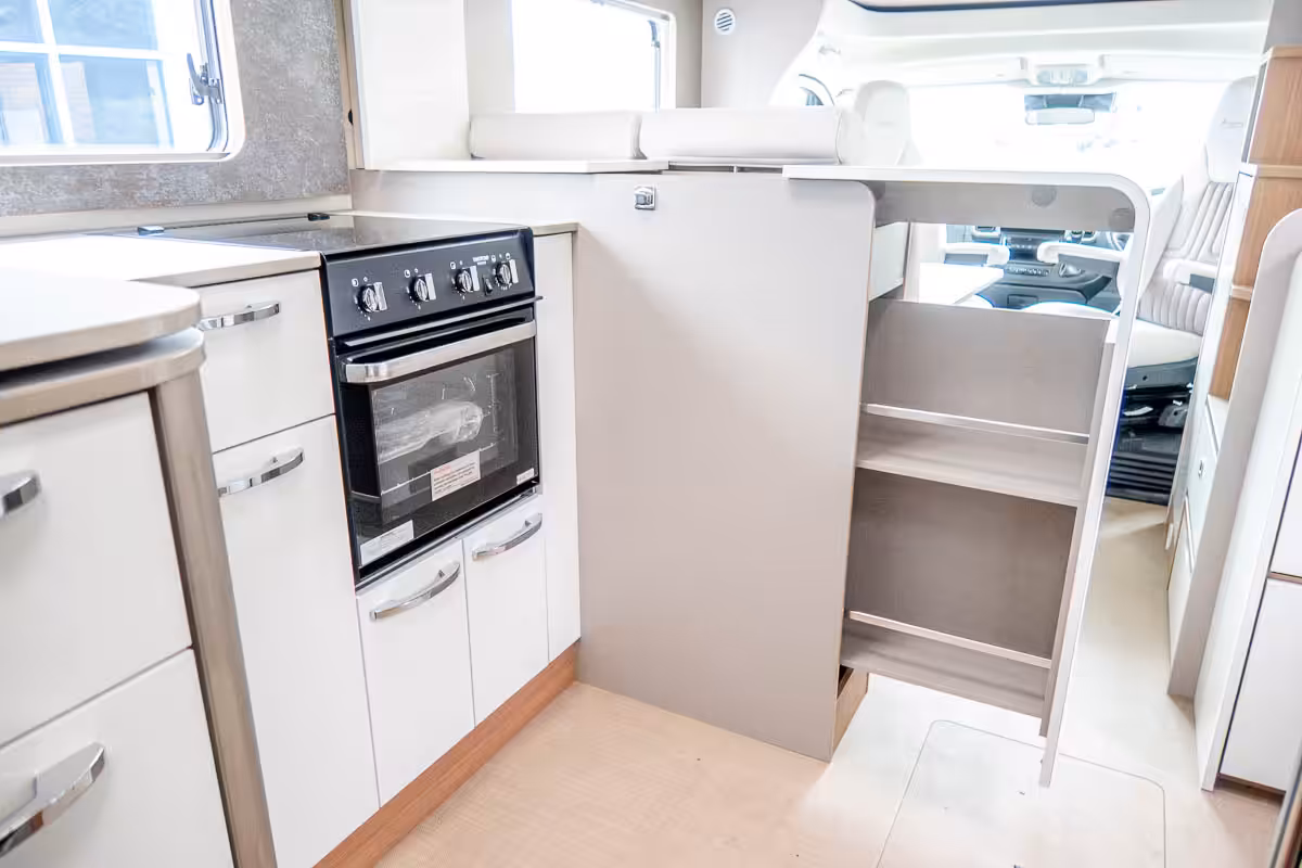 6D6AAA 30 2024 Burstner EleganceTAD689gallery ZFA25000002X46050