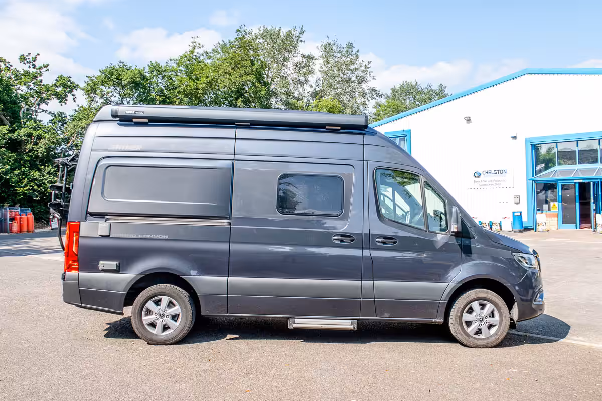6DC2B2 05 2021 Hymer GrandCanyonS FT21EDF