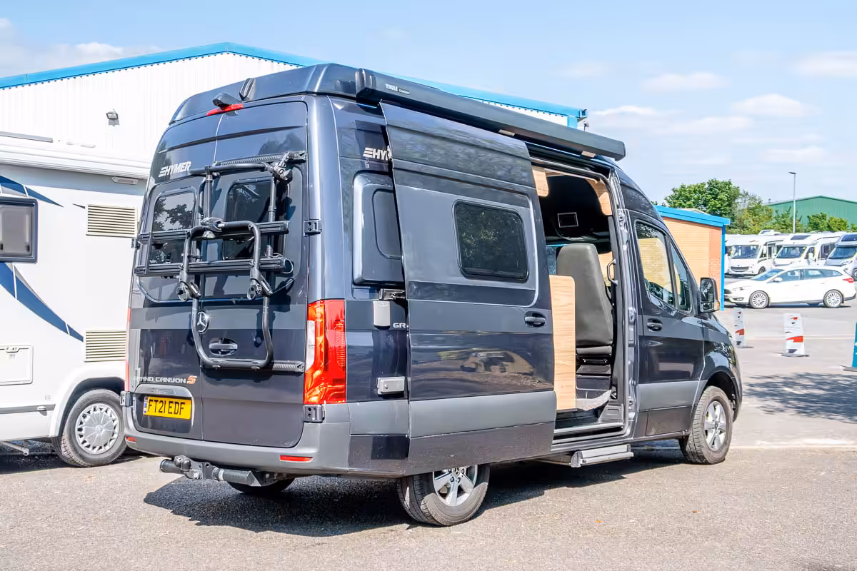 6DC2B2 09 2021 Hymer GrandCanyonS FT21EDF