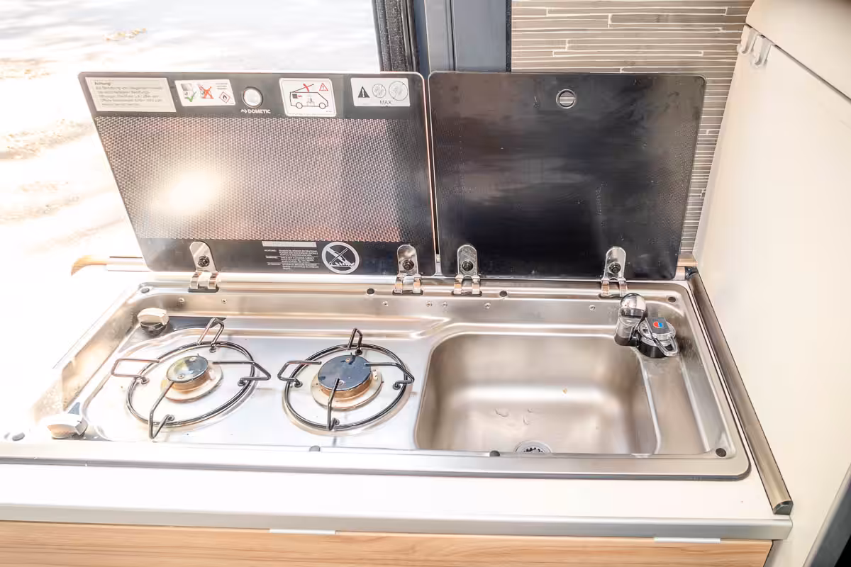 6DC2B2 20 2021 Hymer GrandCanyonS FT21EDF