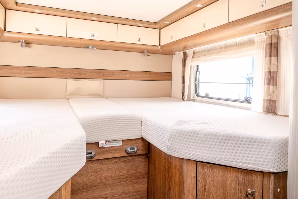 6F3B46 26 2019 Dethleffs EspritI7150EB EN19OHH