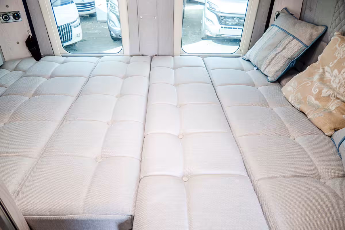 71BDAA 22 Autosleeper FairfordPlus PO22BFU