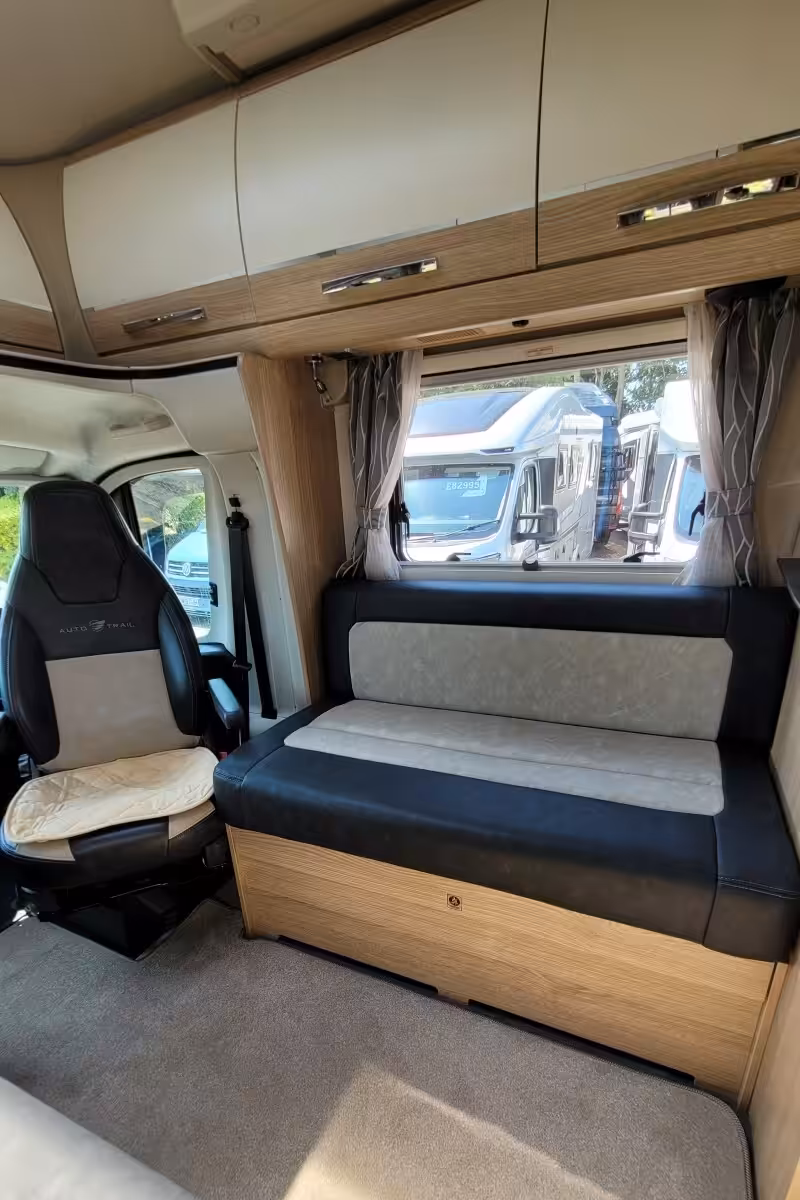 72C7E6 14 Autotrail Delaware WJ24VGM