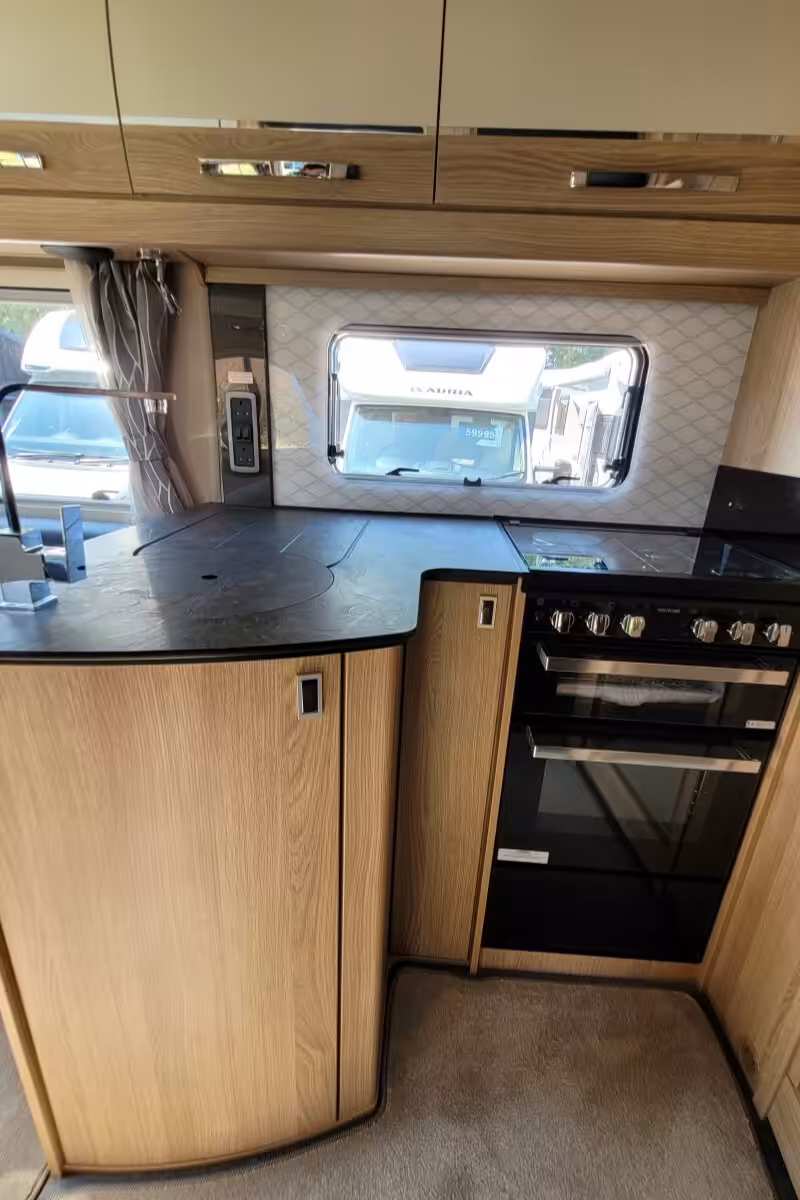 72C7E6 19 Autotrail Delaware WJ24VGM