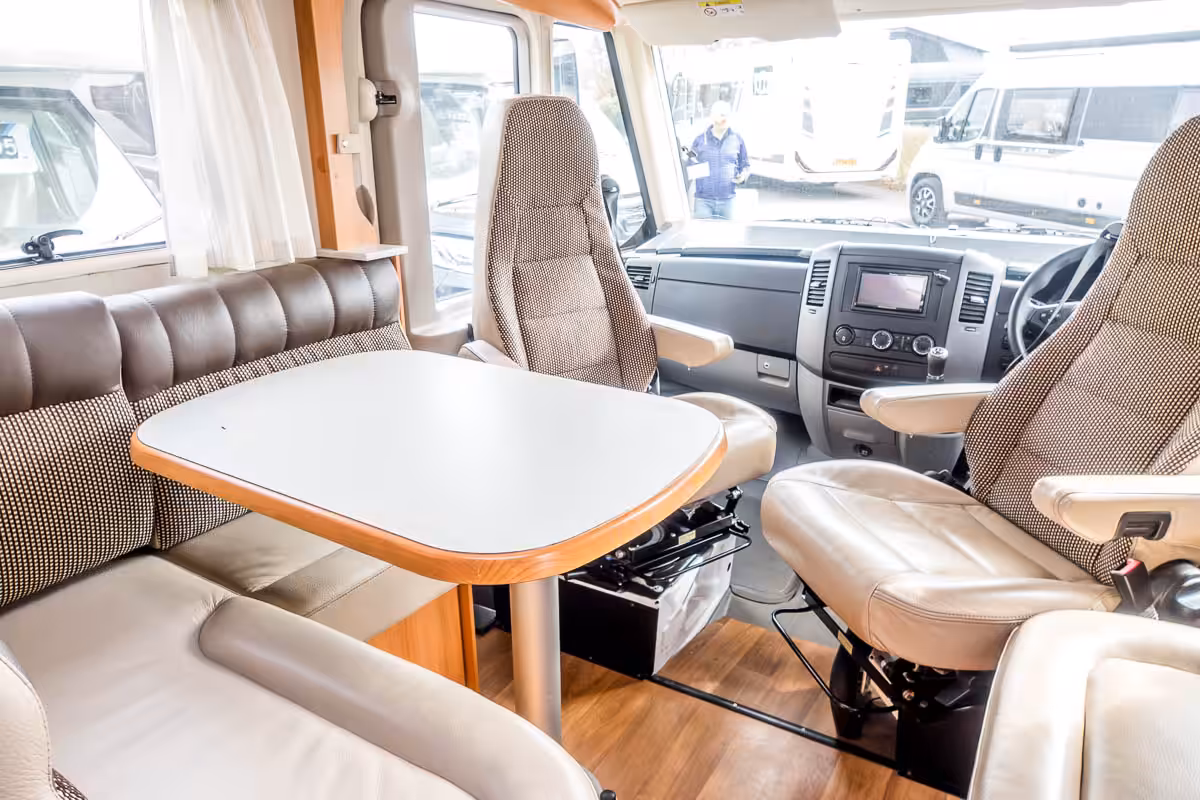 73CF5E 17 2017 Hymer ML630 WA17PWF