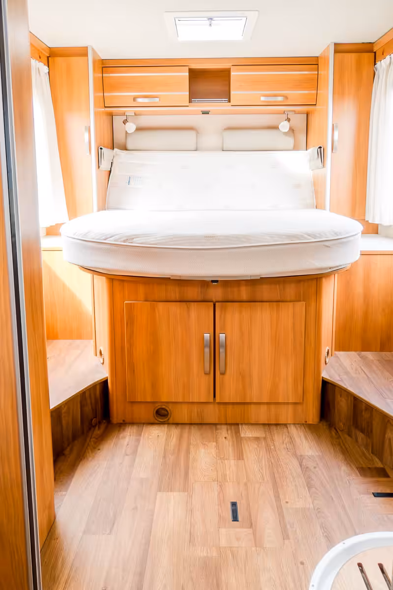 73CF5E 31 2017 Hymer ML630 WA17PWF