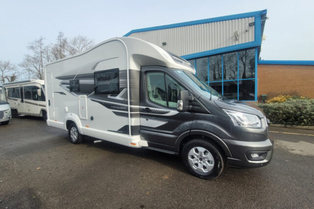 75D3DE 02 Swift Voyager540 RDSC43666