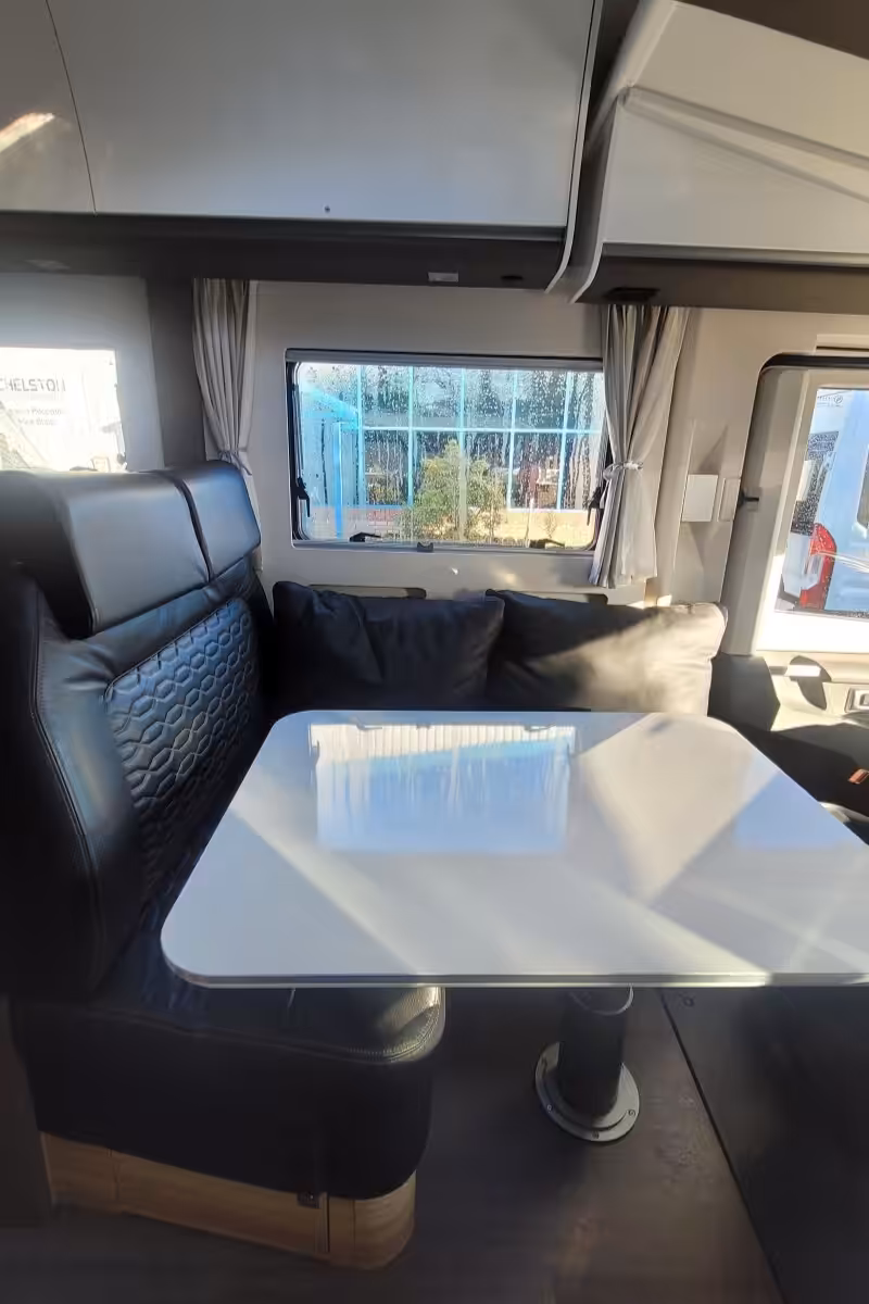 7684DE 16 Adria SonicSupreme710SL WJ71ZHG