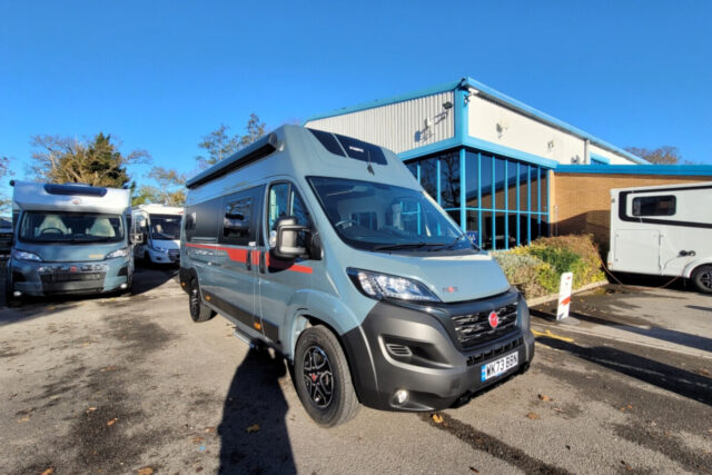 769696 01 Pilote V633M WK73BBN
