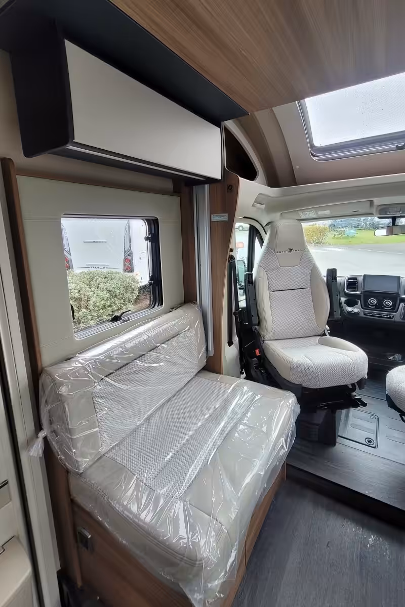 76B0B6 12 Autotrail Imala736 SMC16154