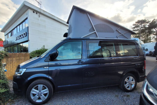 795E06 02 Volkswagen California Ocean OV16HCE