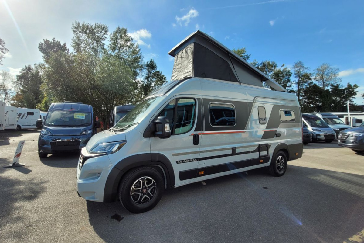 79710E 06 Adria Twin Sports 640 SGX RY73SNX