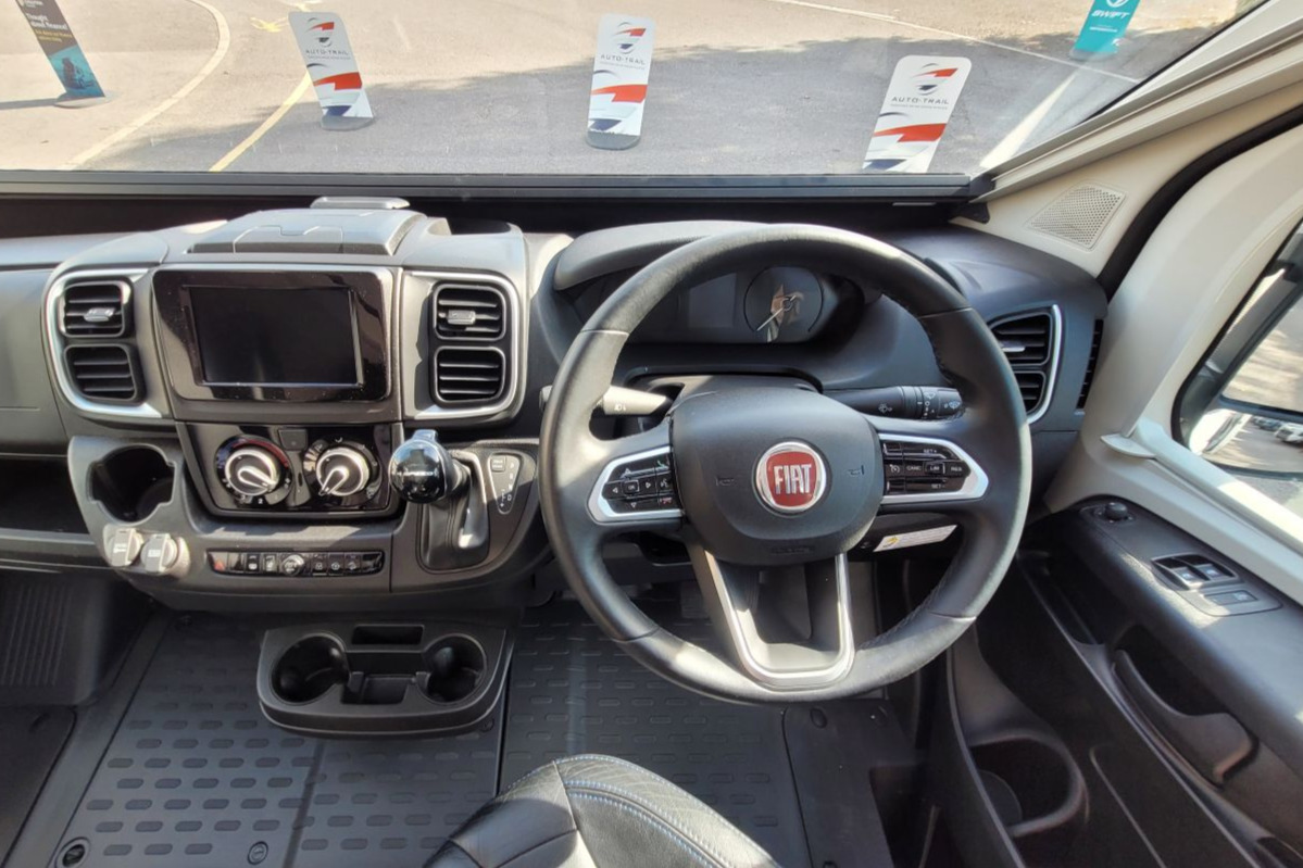 79710E 13 Adria Twin Sports 640 SGX RY73SNX