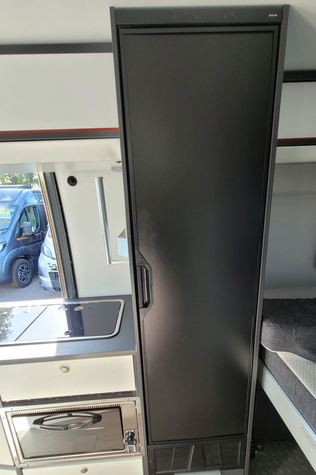 79710E 25 Adria Twin Sports 640 SGX RY73SNX