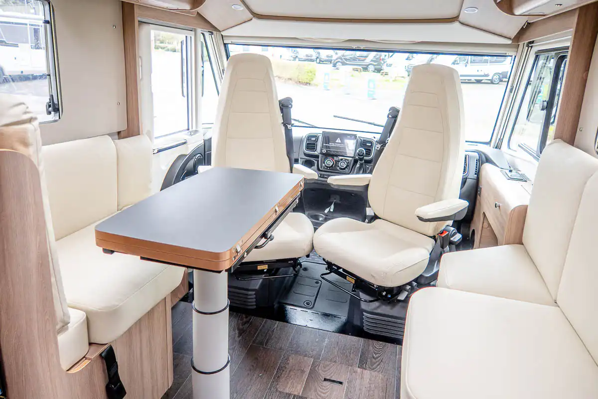 6CC8BE 10 2024 Laika Ecovip4112DS ZFA25000002X97958