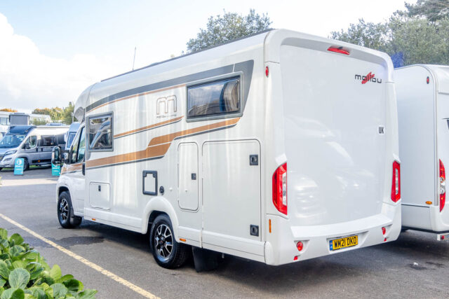 71FE12 03 2021 Malibu T430LE WM21DKO