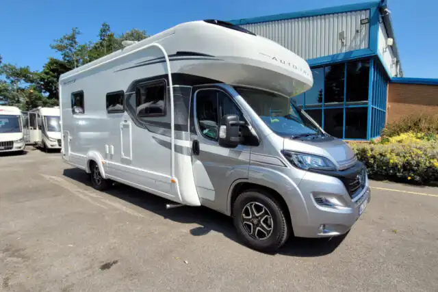 72C7E6 03 Autotrail Delaware WJ24VGM
