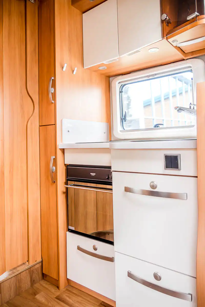 73CF5E 22 2017 Hymer ML630 WA17PWF