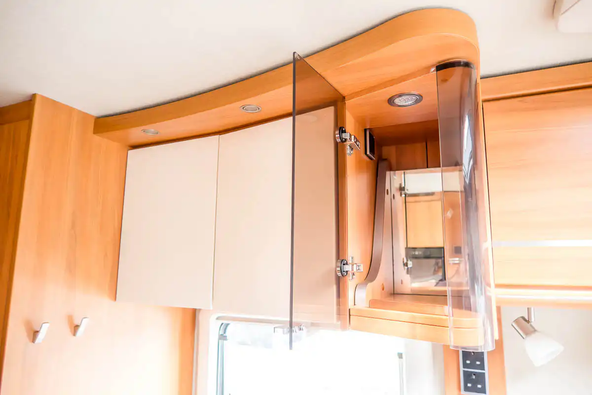 73CF5E 27 2017 Hymer ML630 WA17PWF