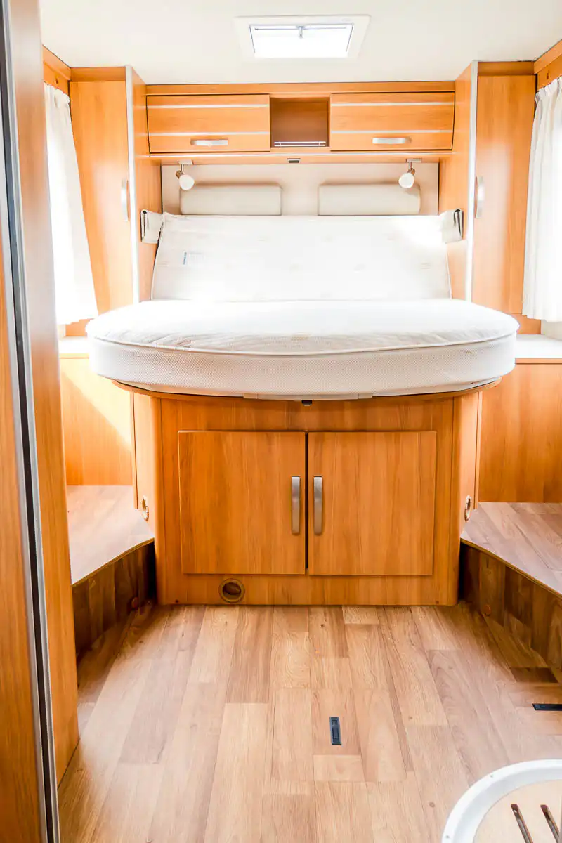 73CF5E 31 2017 Hymer ML630 WA17PWF