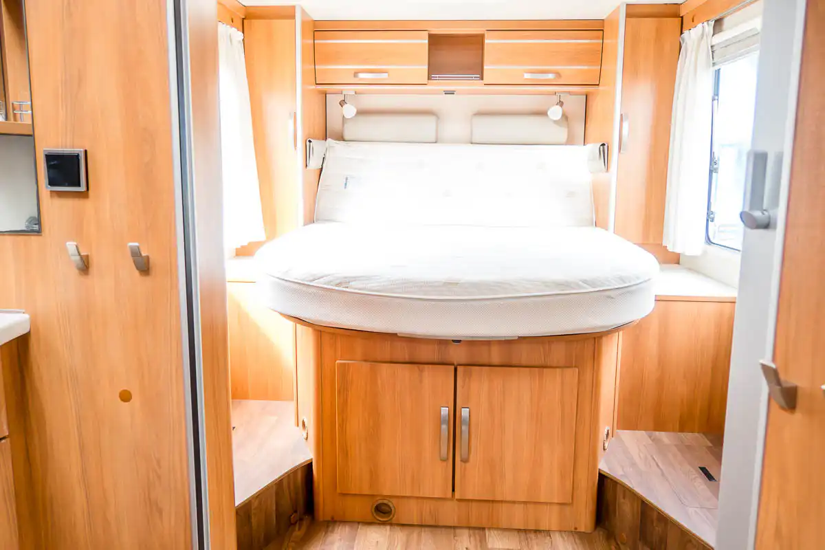73CF5E 32 2017 Hymer ML630 WA17PWF
