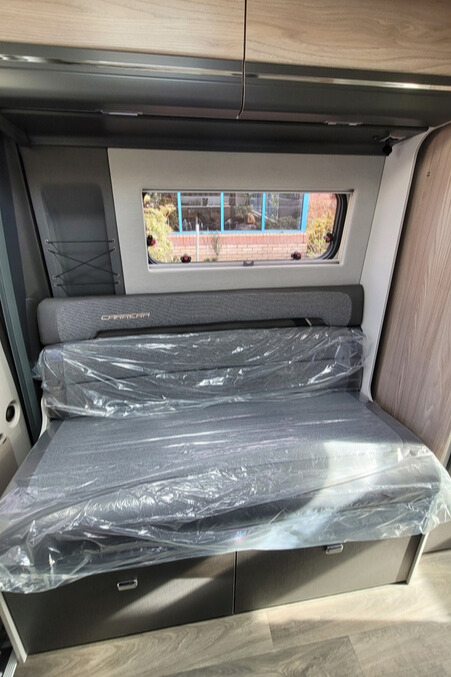 75CB5E 24 Swift Carrera144 SMC22752
