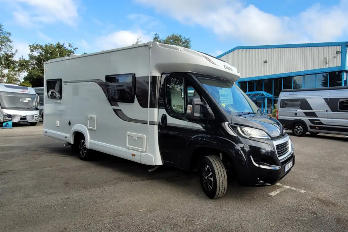 75FFB6 02 Elddis Evolution196 FX68XAF