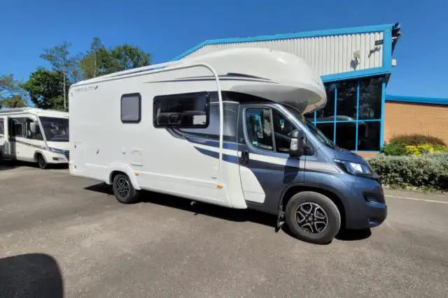 77B71E 02 Autotrail Imala736GHiLine WJ23XNH