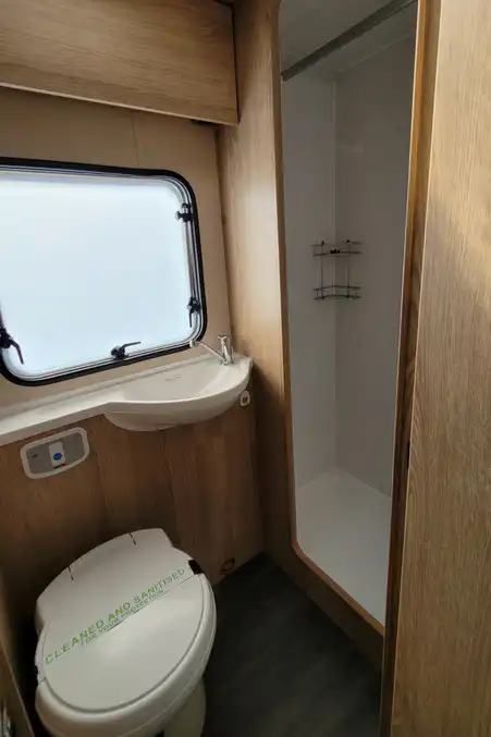 77B71E 25 Autotrail Imala736GHiLine WJ23XNH