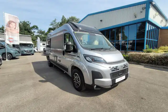77EA3A 01 Autotrail V Line 610SE TG038851