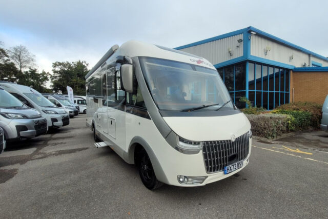 78563A 01 Carthago Chic C Line I4.9LE HX73BSV