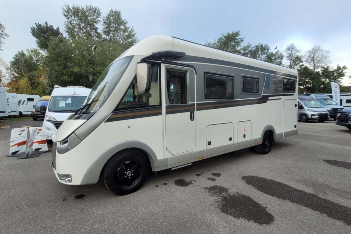 78563A 05 Carthago Chic C Line I4.9LE HX73BSV