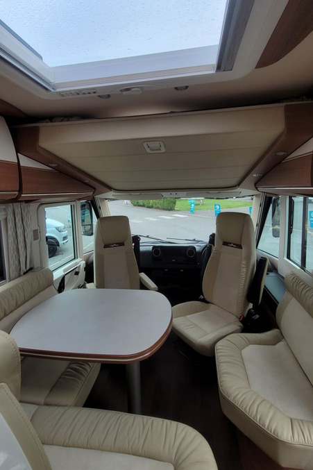 78563A 08 Carthago Chic C Line I4.9LE HX73BSV